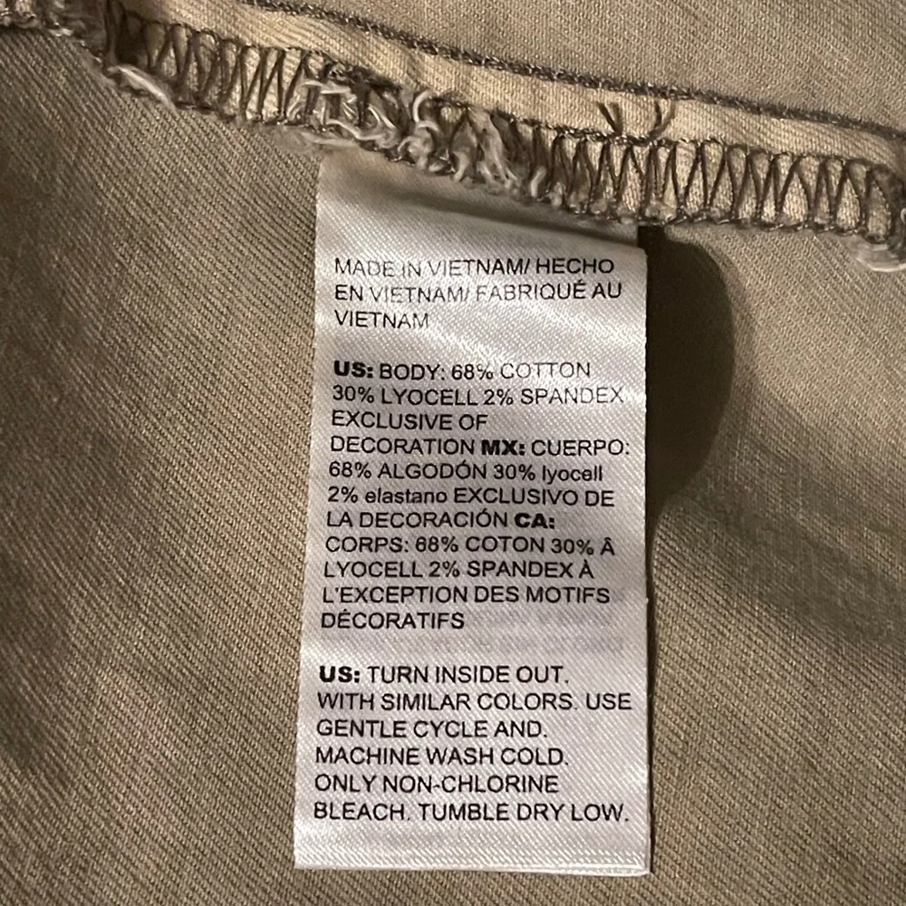 Chico’s Elongated Moto Casual Twill Denim Jacket, Cool Sage, Sz 4 (20/22) - NWT! - Picture 6 of 11